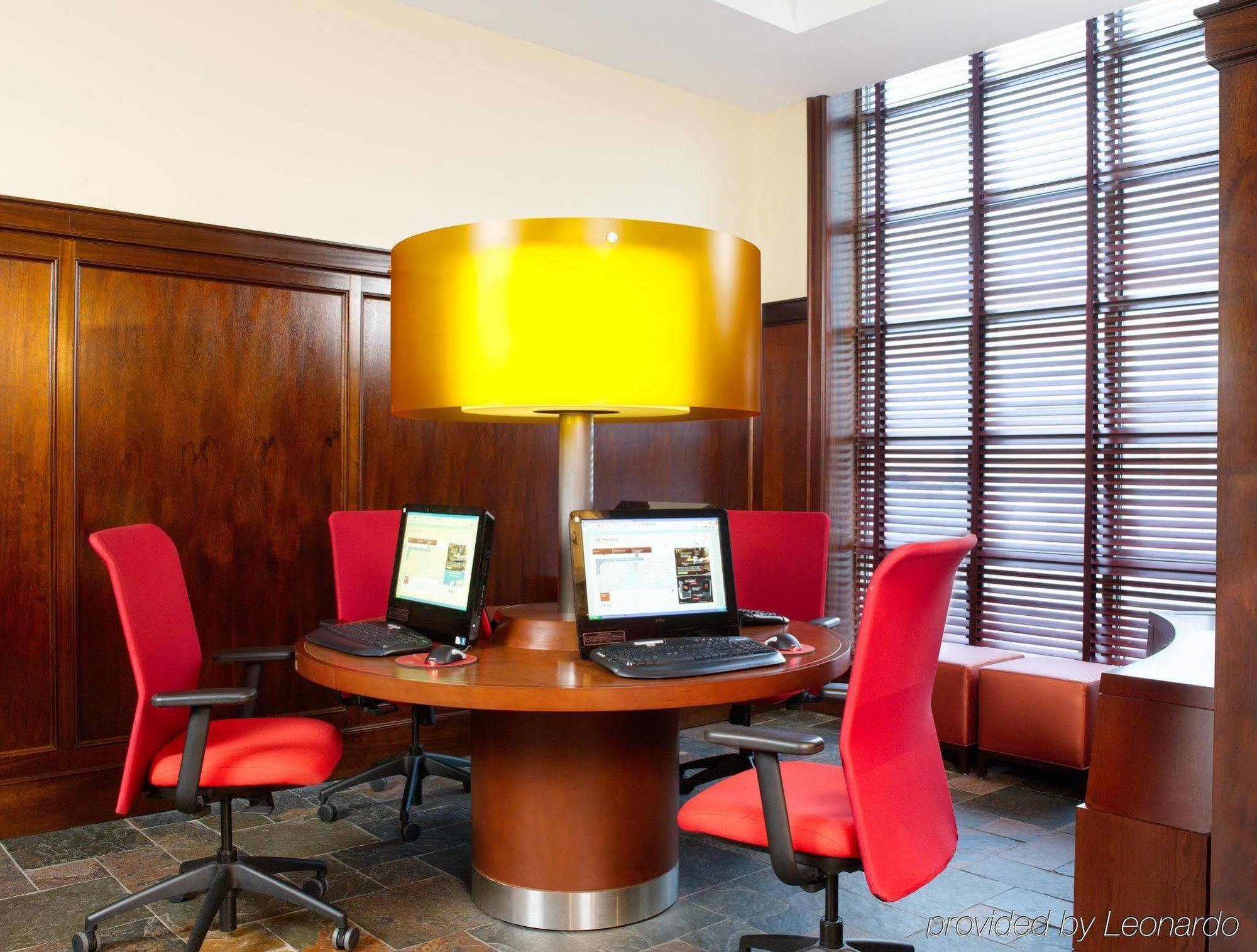 Sheraton Jfk Airport Hotel New York Einrichtungen foto